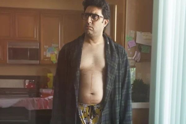 I Want To Talk – Trailer Review: A Heartwarming Slice-of-Life Drama a man with a cut on his stomach